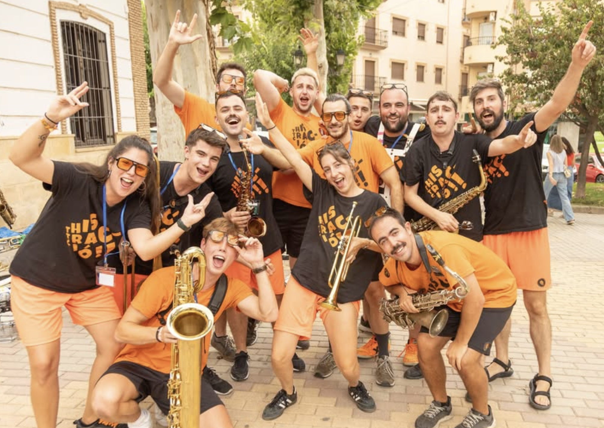Actuació Xaranga. This Traccio Band (itinerant).